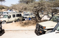 Serengeti gate parking lot