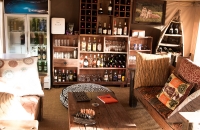 Acacia camp bar